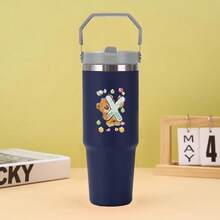 30盎司不锈钢保温水杯，带提手，双层壁防漏，适用于大多数杯架，带盖和吸管，适合健身房、家庭、办公室和旅行，A-Z字母熊图案 - 藏蓝色 - 查看 27