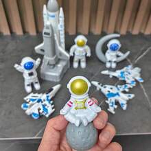 Space Rocket Spacecraft + 3 Astronauts, Launchable Rocket Center, Science Experiment Learning, Aerospace Knowledge, Astronaut Model, Boys' Toys, Children's New Year Gift, Party Favors - White - View 3