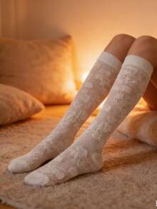 1 Pair Women's Casual Versatile Fashion Socks, Spring/Summer - White - View 2