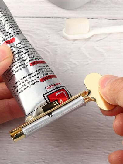 One Stainless Steel Toothpaste Squeezer, Also Suitable For Hand Cream, Ointment And Toothpaste, Home Bathroom Decoration, Fall Decoration, Back-To-School Decoration.