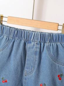 2pcs Tween Girls Fashion Sweet Loose Casual Energetic Cute Cherry Embroidery Sleeveless Top And Versatile Blue Denim Shorts Set - Medium Wash - View 6