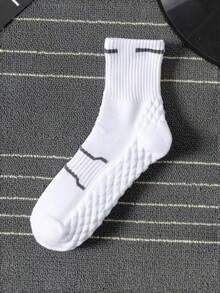 2/5双装女士黑白组合短袜，底部采用减震按摩毛巾材质，高弹力腰带防滑，优质针织面料，四季皆宜，男女通用，时尚运动风短袜，专为运动和篮球训练设计，居家地板袜，节日礼物 - 彩色 - 查看 9