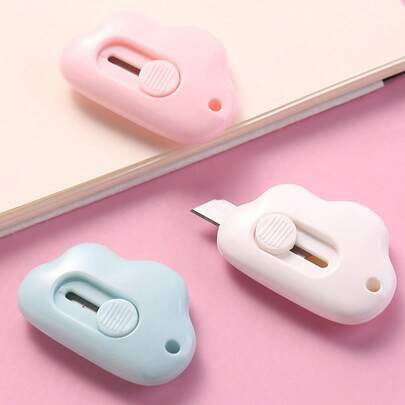 1pc Cute Mini Car-Shaped Utility Knife, Portable Small Stationery Craft Knife, Paper Cutter, Package Opener, Random Color