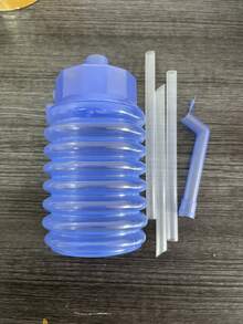 1 pièce Pompe à eau manuelle, distributeur d'eau en bouteille, pompe à eau manuelle - pompe à eau manuelle portable, sans batterie ni alimentation électrique nécessaire, eau potable en bouteille propre et hygiénique, distributeur manuel amovible avec tube souple, convient pour la maison, le bureau, les voyages et l'extérieur, dispositif de pompage d'eau portable, accessoire de barbecue d'extérieur - Multicolore - Voir 16