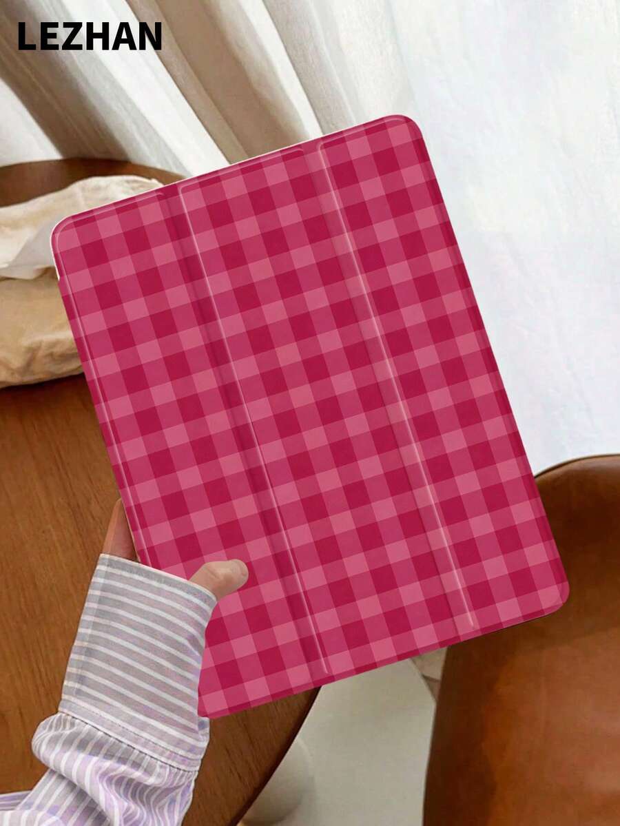 1个玫瑰红格子图案平板电脑保护套，带笔槽，防摔，三折支架，兼容10.2英寸、11英寸（2021/2020/第十代）、（A16）11英寸（第十一代/2025）、第八/第九/第十代、Galaxy Tab A8 10.5英寸（2022）、Matepad 10.4英寸/Tab，支持睡眠/唤醒功能，浪漫个性化礼物 - 彩色 - 查看 1