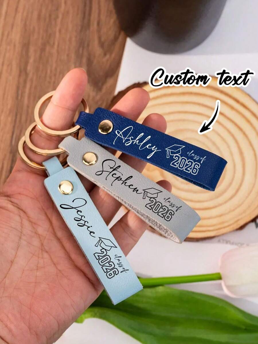 Llavero de cuero personalizado 2026, regalo de graduación con nombre personalizado, llavero de graduación universitaria, recuerdo de fiesta, regalo de fiesta de graduación - E - Ver 1