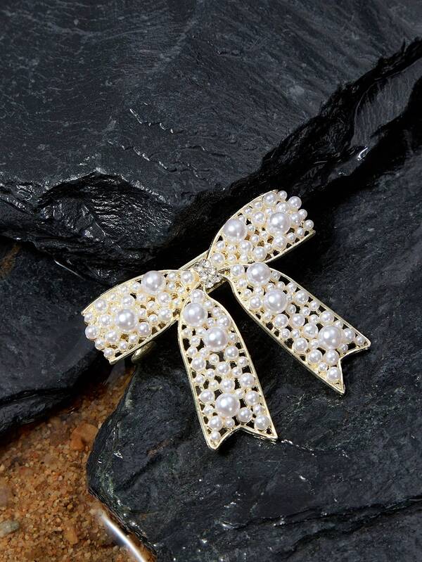 Opalesca 1pc Luxury Faux Pearl Bow Hair Clip, Bowknot Faux Pearl Hair Accessory, Women Bangs Clip, Elegant Hair Clip For Daily Use, Winter Outfit For Women, Bows, Cute, Hair Accessories, Head Accessories, Hair Accessories For Women