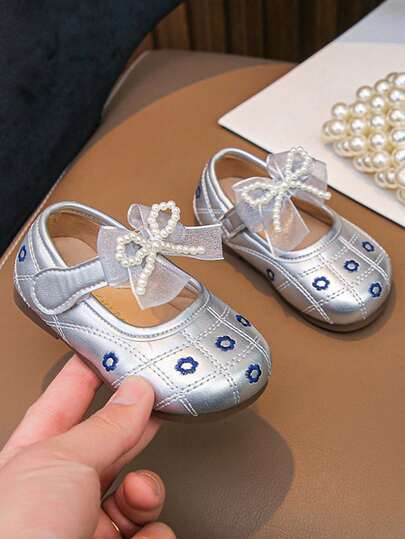 1 Pair Girls' Shallow Mouth Princess Leather Shoes, Slip-On Toddler Shoes, Anti-Slip Soft Bottom Infant Walking Shoes, Retro Mary Jane Shoes, Breathable Casual Shoes, Versatile Fashion Travel Shoes, Suitable For Spring, Summer, Autumn