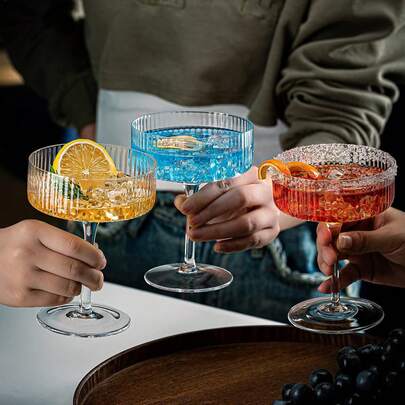 10 Oz (Approx. 67.5g) Ribbed Sports Car Shaped Martini And Cocktail Glass Set, Suitable For Wine, Champagne, Parties And Home