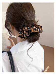 1pc Oversized Leopard Print Scrunchie, Soft Fabric Hair Tie, 15cm Diameter, Fashionable Hair Accessory, Essential For Daily Wear, Parties, Travel, Back To School, Limited Edition Hot Seller - Multiple Styles - View 6