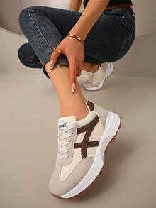 Women's Retro Platform Sneakers, Casual Chunky Sneakers - Beige - View 5