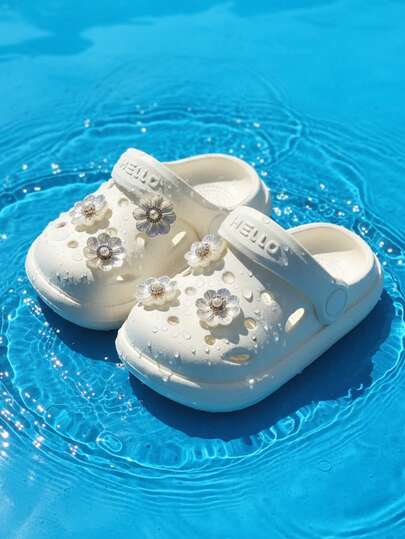 HAHABOBO New Popular Children's Slippers & Sandals - Girls' Shoes For Summer & Autumn, 3D Silver Flower Pattern, Elegant & Cute Fashion, EVA Material Comfortable Lightweight Soft Flat Slides, Suitable For Indoor Shower, Home, Outdoor Walking, Travel, Commute, School, Beach, Water Shoes, All Seasons