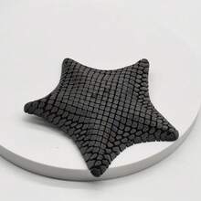 1个海星减压玩具，办公桌挤压玩具，成人解压玩具，创意解闷工具，关节可活动，独特礼物 - 彩色 - 查看 12