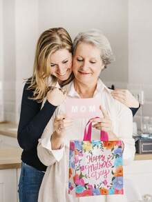 24/18/12/6/4/2个装花卉印花无纺布礼品袋 - 可折叠可重复使用购物袋，印有“母亲节快乐”字样；母亲节惊喜礼品包装袋、母亲节派对回礼袋、母亲节花店花束袋、婴儿派对礼品袋、母亲节派对餐桌装饰、母亲节家居装饰、母亲节背景袋 - 查看 10