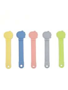 1pc Cat Treat Dispenser Squeezer, Hands-Free Pet Food Feeder Scoop - 15ml - View 1