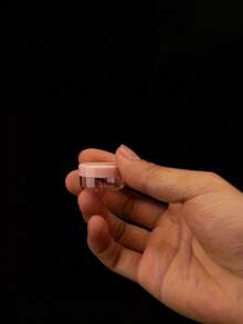 Hũ đựng kem mini trong suốt có nắp trong suốt, Hũ đựng mẫu mỹ phẩm bằng nhựa rỗng, Hộp đựng mẫu trang điểm nhỏ, Kem nhiều màu, Sữa dưỡng thể, Son môi, Phấn mắt, Bột sơn móng tay, Trang sức, Nhỏ gọn & Di động, Có thể tái sử dụng, Phụ kiện du lịch, Vật dụng cần thiết khi đi du lịch, Hũ đựng mẫu mỹ phẩm, Chai mini rỗng - Hồng - Xem 6