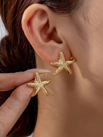 1 Pair Fashionable Versatile Gold Starfish Earrings For Women