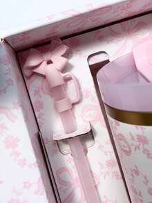 STANLEYo X LOVESHACKFANCYo 40oz / 1183ml Limited Edition Baby Bow (Peppermint Pink), Coquette Bow (Chantilly), Coquette Bow Winter Ice, Toscana Toile Alpine Blue QUENCHERs H2.0 With Straw Tumbler. Double-Wall Vacuum Insulation. Both Hot And Cold Water Can Be Kept. The Best Gift To Girlfriend, Mother, Wife, Sister, Or Good Friend. Suitable For Outdoor Activities, Travel, Camping, Work, And School. - 香緹麗 - 查看 3