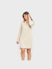 Tramas+ Chemise de nuit en viscose beige pour femme, style maille, disponible en tailles S, M, L, XL - Douce et respirante, idéale pour un sommeil confortable, design élégant et polyvalent à porter à la maison ou comme vêtement de nuit, couleur beige qui apporte chaleur et sophistication, parfaite pour toutes les saisons et tous les styles de vie - beige - Voir 1