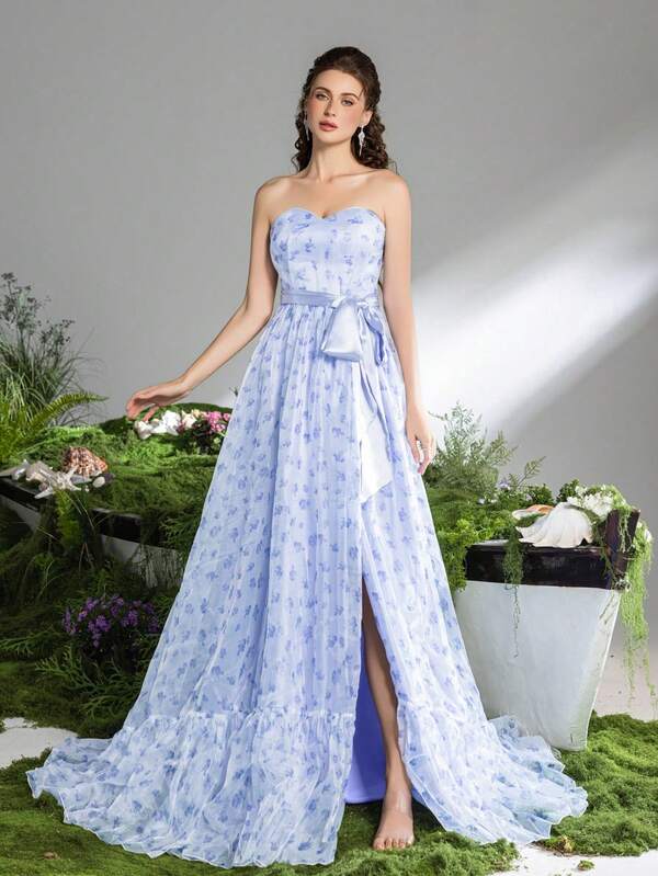 Faeriesty 优雅晚礼服，A字裙摆饰有花卉图案，腰间系有蝴蝶结，高开衩荷叶边下摆，适合出席黑领结晚宴、正式晚宴、红毯活动、豪华婚礼和盛大庆典。