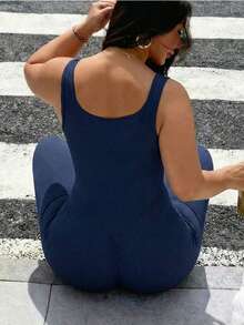 加大码女式无缝收腹提臂连体衣塑身衣，休闲瑜伽服，适合户外穿着 - 藏蓝色 - 查看 2
