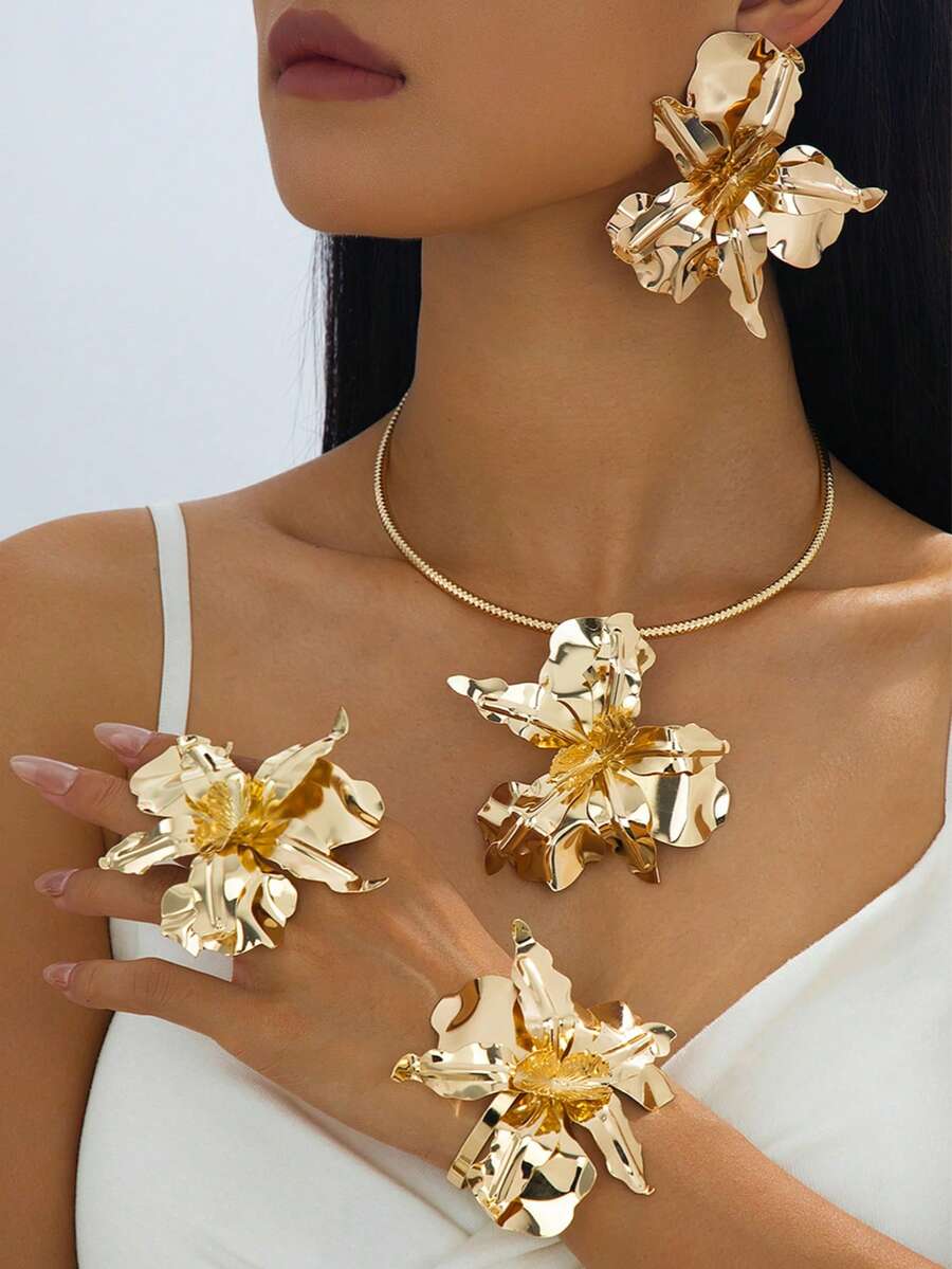 1 Set de Pendientes Retro Europeos y Americanos Exagerados con Flores 3D Asimétricas y Brillantes, Regalo para Mujeres, Adecuado para Vacaciones y Banquetes - Dorado - Ver 1