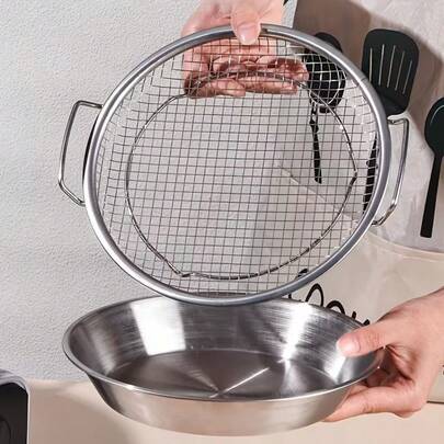 2 khay lọc dầu bằng thép không gỉ, tấm lưới kiểm soát dầu chiên 2 trong 1 có tay cầm kép, thích hợp để chiên, nướng, dùng được quanh năm. Muỗng có lỗ và tay cầm, thích hợp cho Halloween/Giáng sinh/Tiệc tùng/Bữa tối/Dã ngoại.