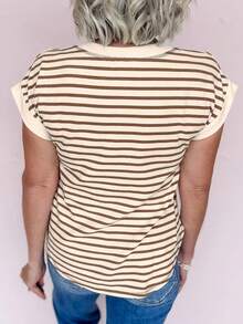 Áo thun thường ngày kẻ sọc cổ Henley, cài cúc, vạt cong - Màu Khaki - Xem 2