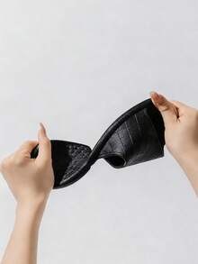 Pantoufles de voyage pliables durables et antidérapantes pour hommes, légères et portables, séchage rapide pour intérieur et extérieur, pour hôtel, maison et plage - Noir - Voir 6