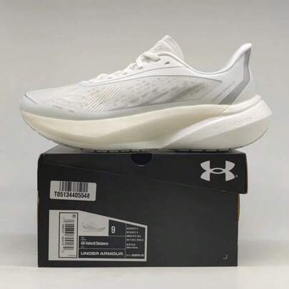 Under Armour 男士新款 Velociti 缓震长距离跑鞋，适合作为礼物送给男友或家人