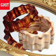 GNIT A Stylish Retro Marble-Patterned Gear-Shaped Acrylic Wide Bracelet For Women, A Chic And Minimalist Accessory For Vacation And Casual Outfits - Gear Bracelet - View 9