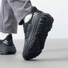 Hoka Stinson 7 男士运动鞋，舒适透气休闲鞋，耐穿低帮跑步鞋，1141530-BBLC - 黑色 - 查看 1