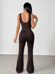 1pc Solid Color Sleeveless Jumpsuit, Slim Fit New Stylish Sportswear Flared Jumpsuit - Brown - View 2