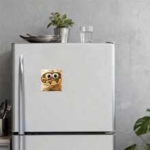 拉丁风味香辣牛肉青柠卷饼，附赠香菜磁铁：内馅是香辣牛肉和新鲜青柠，配上卡通大眼睛和烘焙酥脆的外皮，不对称方形设计，边缘带有贴纸——活泼可爱的小冰箱伴侣。 - E - 查看 6