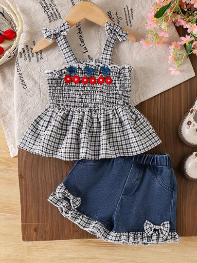 2pcs Baby Girl Sweet & Spicy Gingham Backless Pinafore Top With 3D Cherry Embroidery & Bow Strap, And Colorblock Gingham Ruffle Hem Bowknot Denim Shorts Set