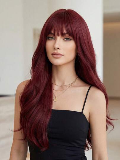 Peluca ondulada de 28 pulgadas de color rojo frambuesa con flequillo - Material sintético de alta calidad, gorra ajustable, raya natural | Peinado de fiesta