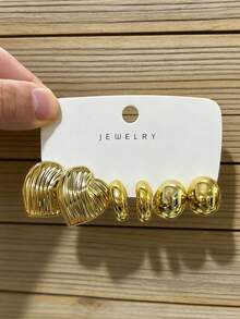 6/18件套时尚耳环套装，包含C形、水滴形、迷你C形、扭曲C形、心形、蝴蝶形等多种款式，适合日常及节日佩戴，采用ABS树脂材质，并经UV镀金工艺处理，持久不褪色。 - 彩色 - 查看 7