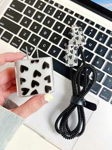 5 piezas Cubierta de cargador con patrón de corazón y protector de cable de datos en espiral compatible con cargador Apple - Negro - Ver 3