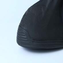 1双高品质防水鞋套，雨天出行和骑行必备，一次性加厚鞋底 - 黑色1件 - 查看 6