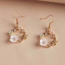 YZKM Korean Style Bee Wreath Silver Needle Earrings Fairy Shell Flower Earrings For Women Girls Party Gift Vintage Sweet Cute Jewelry - 金色 - 查看 10