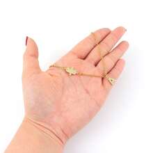 1pc Classic Fashion Initial Hamsa Hand Pendant Golden Stainless Steel Chain Necklaces For Women - Yellow Gold - View 3