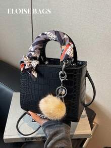Crocodile Grain Versatile Shoulder Messenger Bag, Fashionable Handheld Small Square Bag - Black - View 1