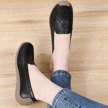 女士黑色花卉装饰乐福鞋，优雅正式，舒适软底平底鞋。手工缝制女士乐福鞋 - 黑色 - 查看 7