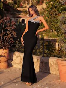 Đầm dạ hội dài sang trọng, lệch vai, đính đá lấp lánh, eo cao, hở lưng, thích hợp cho các buổi dạ hội, tiệc sinh nhật, tiệc tối trang trọng, hẹn hò, lễ hội, đám cưới, dạ tiệc trang trọng, họp mặt gia đình và các dịp khác. Màu đen mùa xuân - màu đen - Xem 7