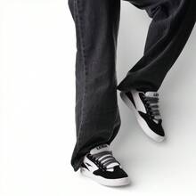 Tênis Street Unissex Preto e Branco Casual Estilo Urbano 2026 - REF035 Preto e Branco - Visão 11