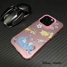 Miniso 迪士尼小熊维尼樱花手机壳，适用于 iPhone 17/17 Pro/17 Pro Max/17 Air/16/15/14/13/12/11/X 系列，iPhone 17 Pro Max 手机壳，iPhone 17 Pro 手机壳，iPhone 17 手机壳，圣诞礼物，送给女朋友 - 粉色 - 查看 3