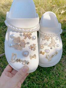 20个珍珠花朵、蝴蝶花、小蝴蝶结、链条鞋饰，可拆卸复古DIY仿珍珠花朵花园鞋装饰纽扣、鞋链、鞋包配件，适合节日、生日派对礼物 - 金色 - 查看 7