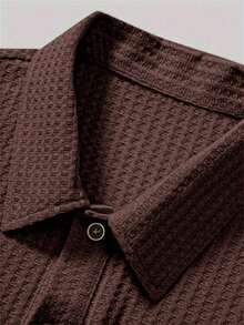 Men's Solid Color Semi-Transparent Golf Shirt, Waffle Thin Casual Short Sleeve Elastic Polo Shirt, Suitable For Leisure Outdoor, Spring/Summer - Chocolate Brown - View 3