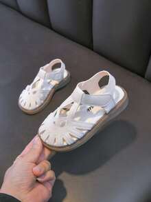 Princess Style Children's Sandals, Girls' Summer Hollow Design Flat Sandals, Convenient Hook And Loop Closure, Soft Upper And Non-Slip Sole - White - View 15