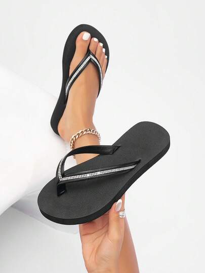 新款时尚女鞋，沙滩度假风凉鞋，黑色纯色仿草编水钻绑带人字拖